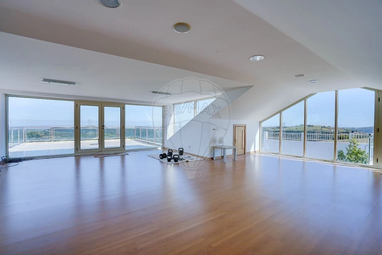 Moradia T7 para Venda em Alhandra, São João dos Montes e Calhandriz Foto 27