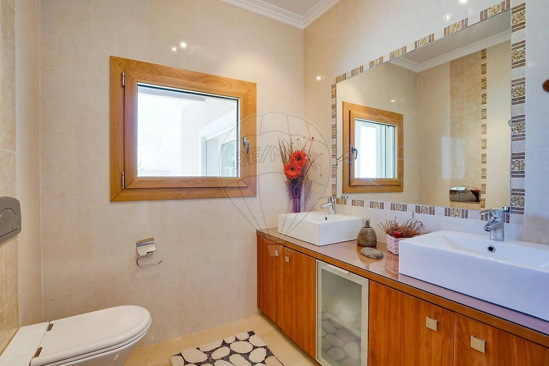 Moradia T7 para Venda em Alhandra, São João dos Montes e Calhandriz Foto 22