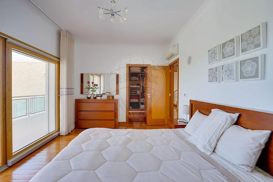 Moradia T7 para Venda em Alhandra, São João dos Montes e Calhandriz Foto 20