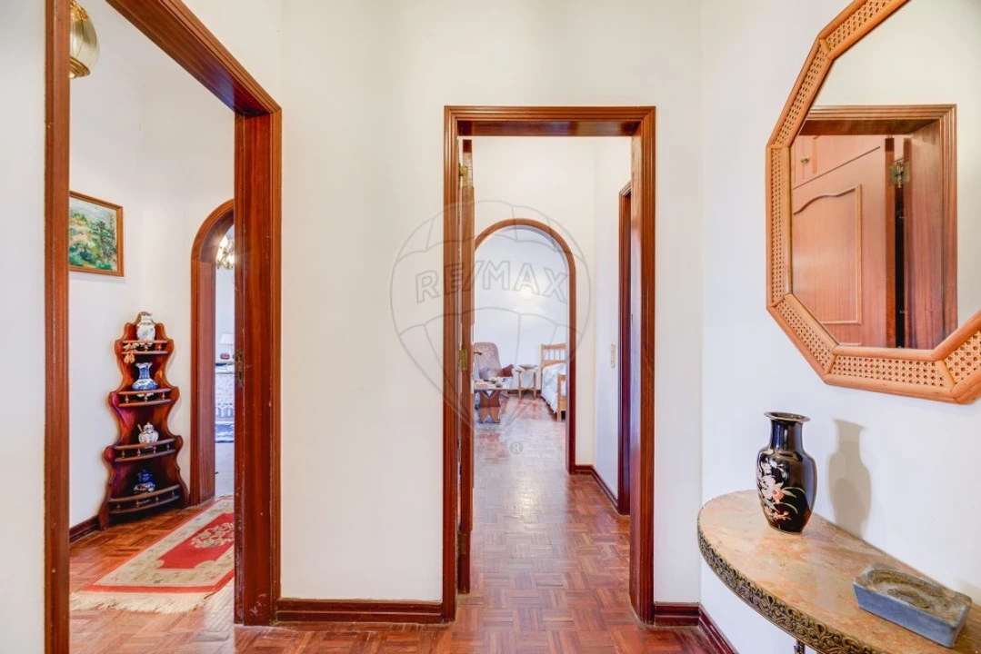 Moradia T4 para Venda em Cascais e Estoril Foto 10