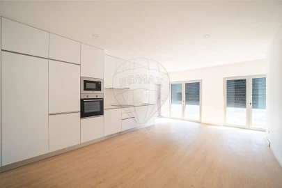 Apartamento T2 para Venda em Covilhã e Canhoso