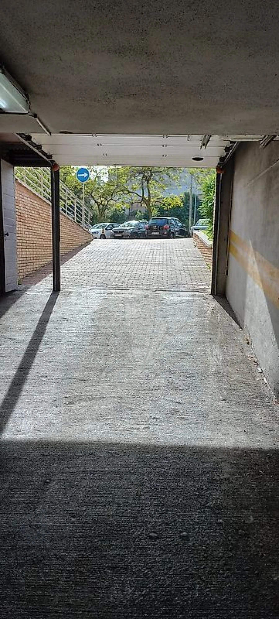 Garagem para Venda em Sacavém e Prior Velho Foto 2