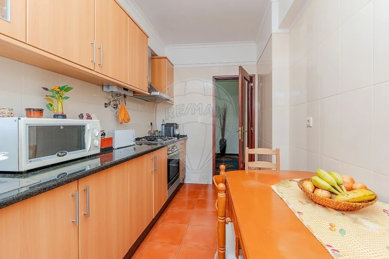 Apartamento T3 para Venda em Póvoa de Santa Iria e Forte da Casa Foto 10