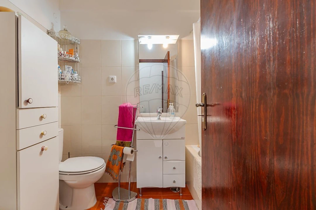 Apartamento T3 para Venda em Póvoa de Santa Iria e Forte da Casa Foto 14