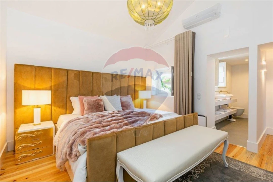 Moradia T11 para Venda em Santa Maria e São Miguel, São Martinho, São Pedro Penaferrim Foto 3