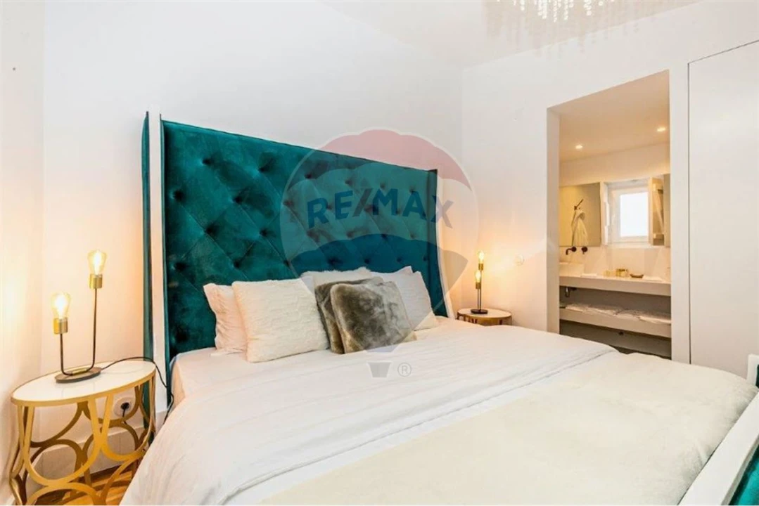 Moradia T11 para Venda em Santa Maria e São Miguel, São Martinho, São Pedro Penaferrim Foto 18