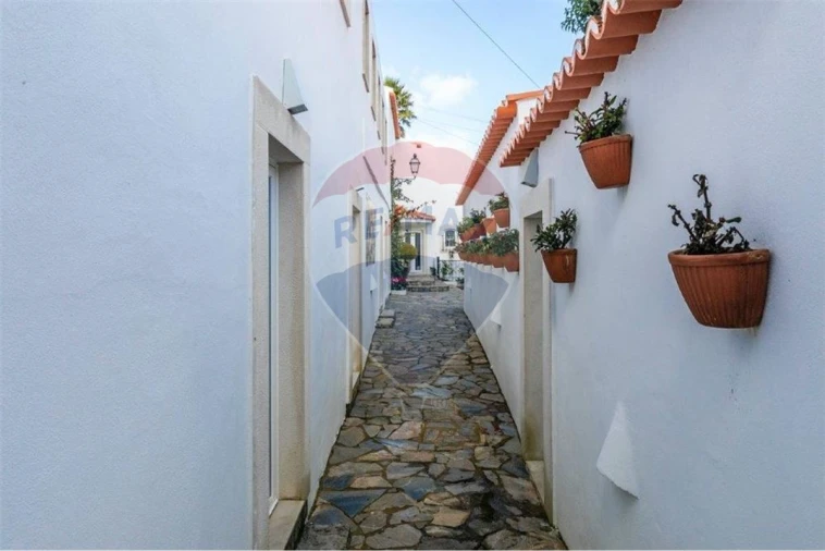 Moradia T11 para Venda em Santa Maria e São Miguel, São Martinho, São Pedro Penaferrim Foto 16