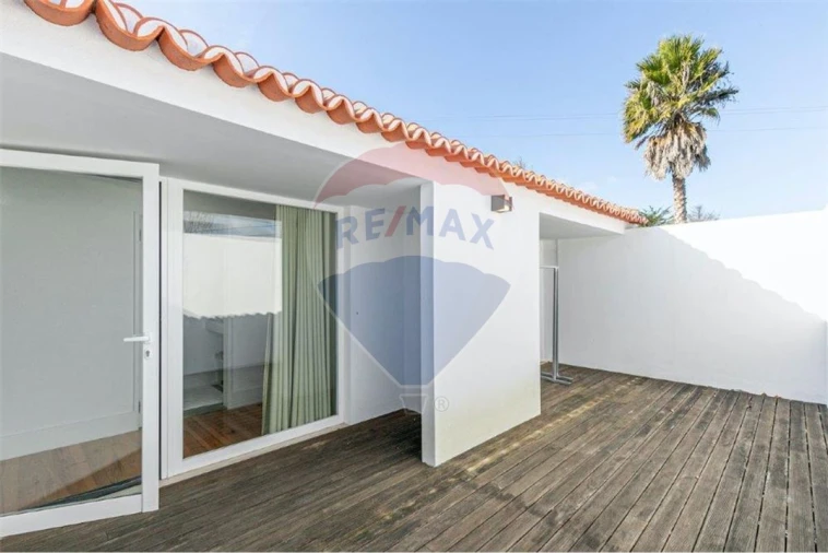 Moradia T11 para Venda em Santa Maria e São Miguel, São Martinho, São Pedro Penaferrim Foto 31