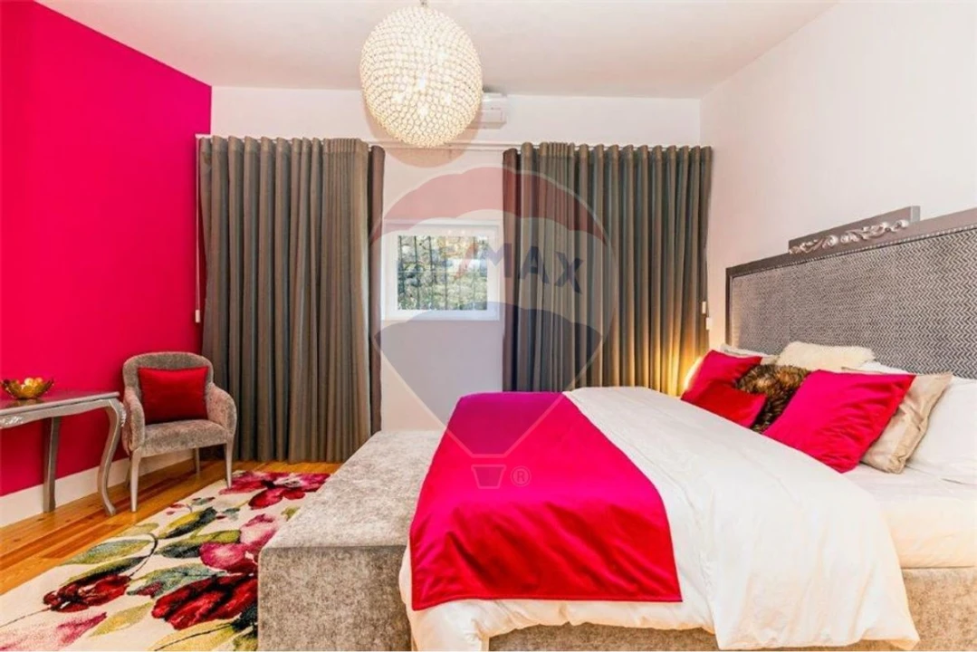 Moradia T11 para Venda em Santa Maria e São Miguel, São Martinho, São Pedro Penaferrim Foto 13