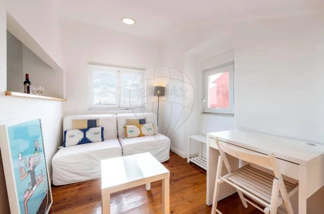 Apartamento T2 para Venda em Santo António Foto 2