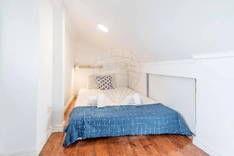 Apartamento T2 para Venda em Santo António Foto 5