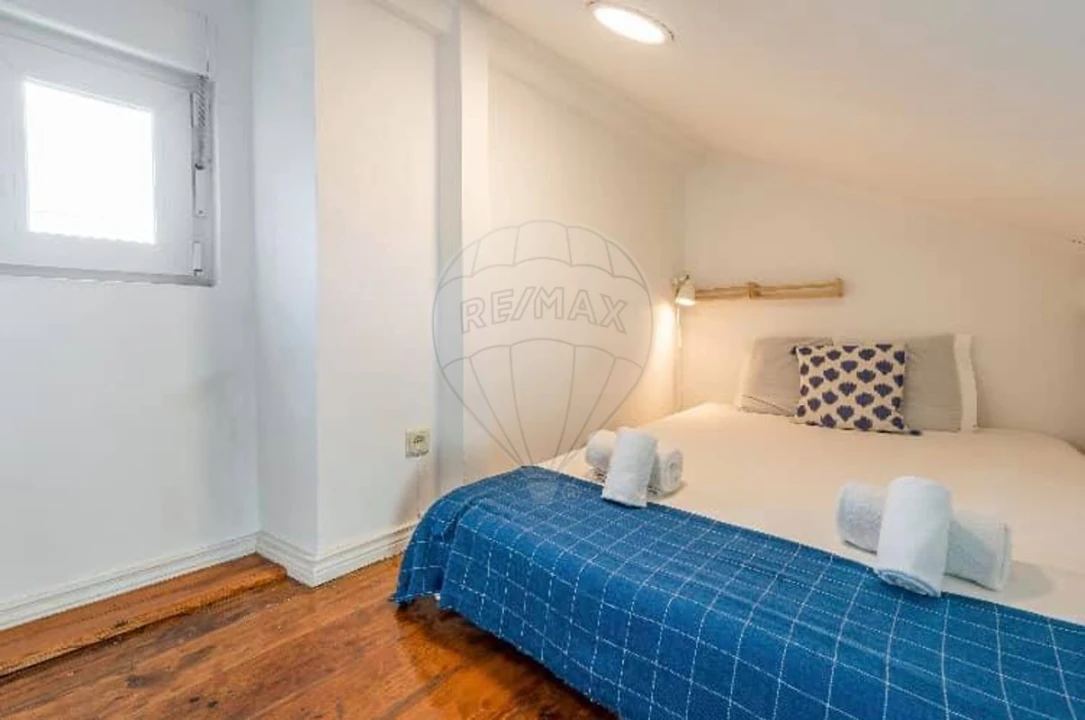 Apartamento T2 para Venda em Santo António Foto 4