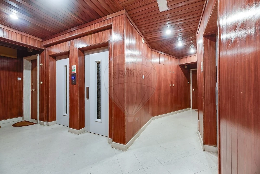 Apartamento T3 para Venda em Penha de França Foto 3