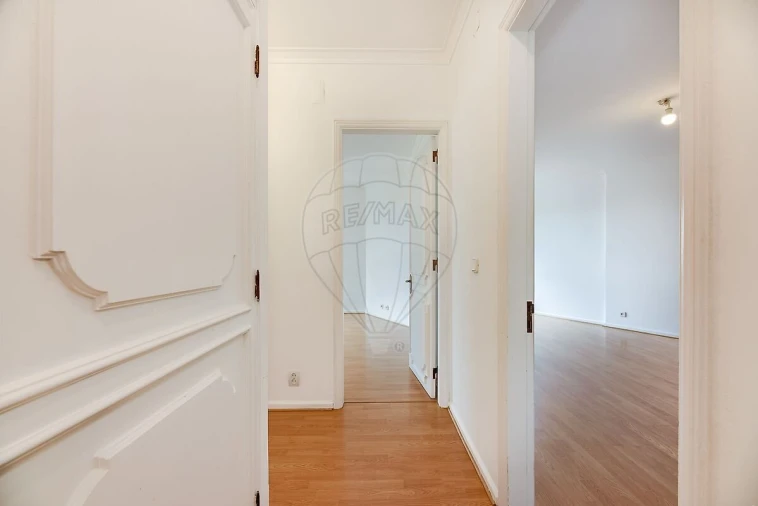 Apartamento T3 para Venda em Penha de França Foto 11