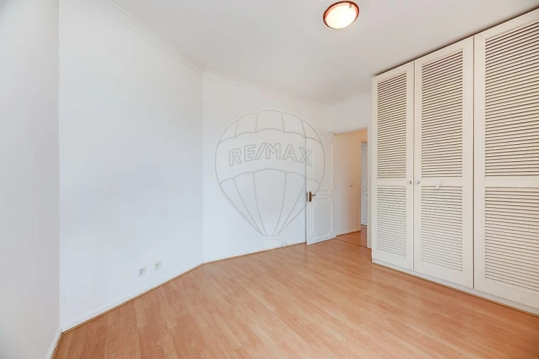 Apartamento T3 para Venda em Penha de França Foto 13