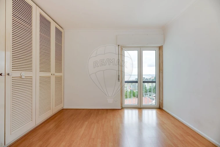 Apartamento T3 para Venda em Penha de França Foto 14