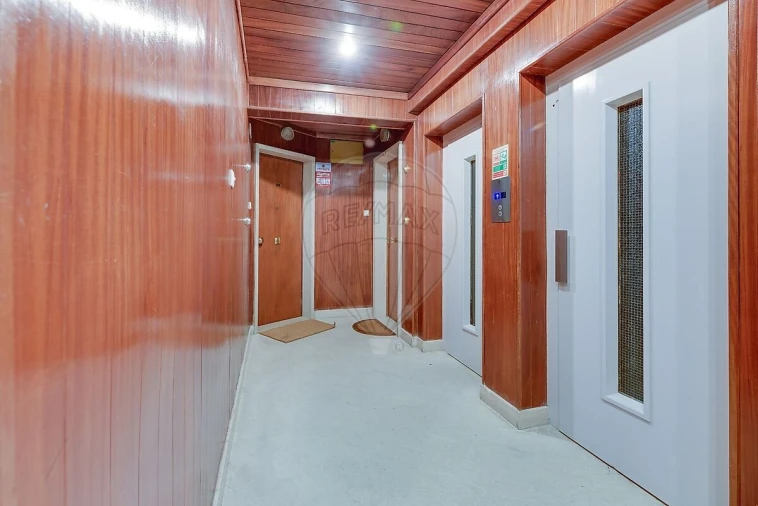 Apartamento T3 para Venda em Penha de França Foto 4