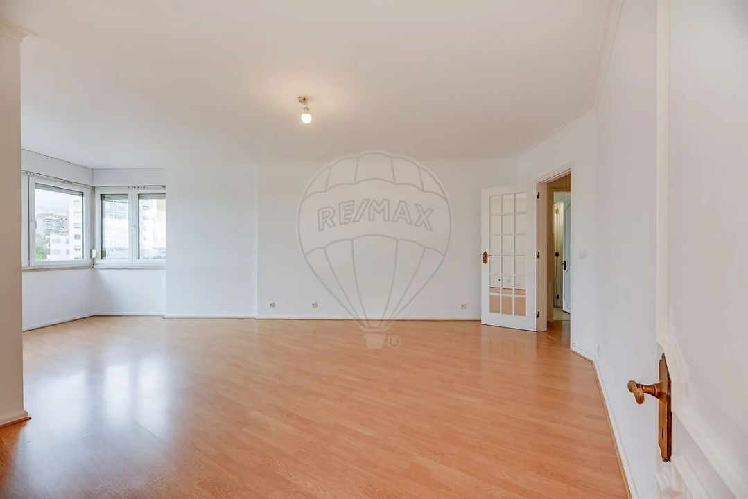 Apartamento T3 para Venda em Penha de França Foto 9