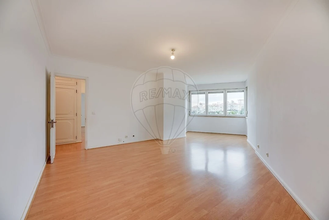 Apartamento T3 para Venda em Penha de França Foto 8