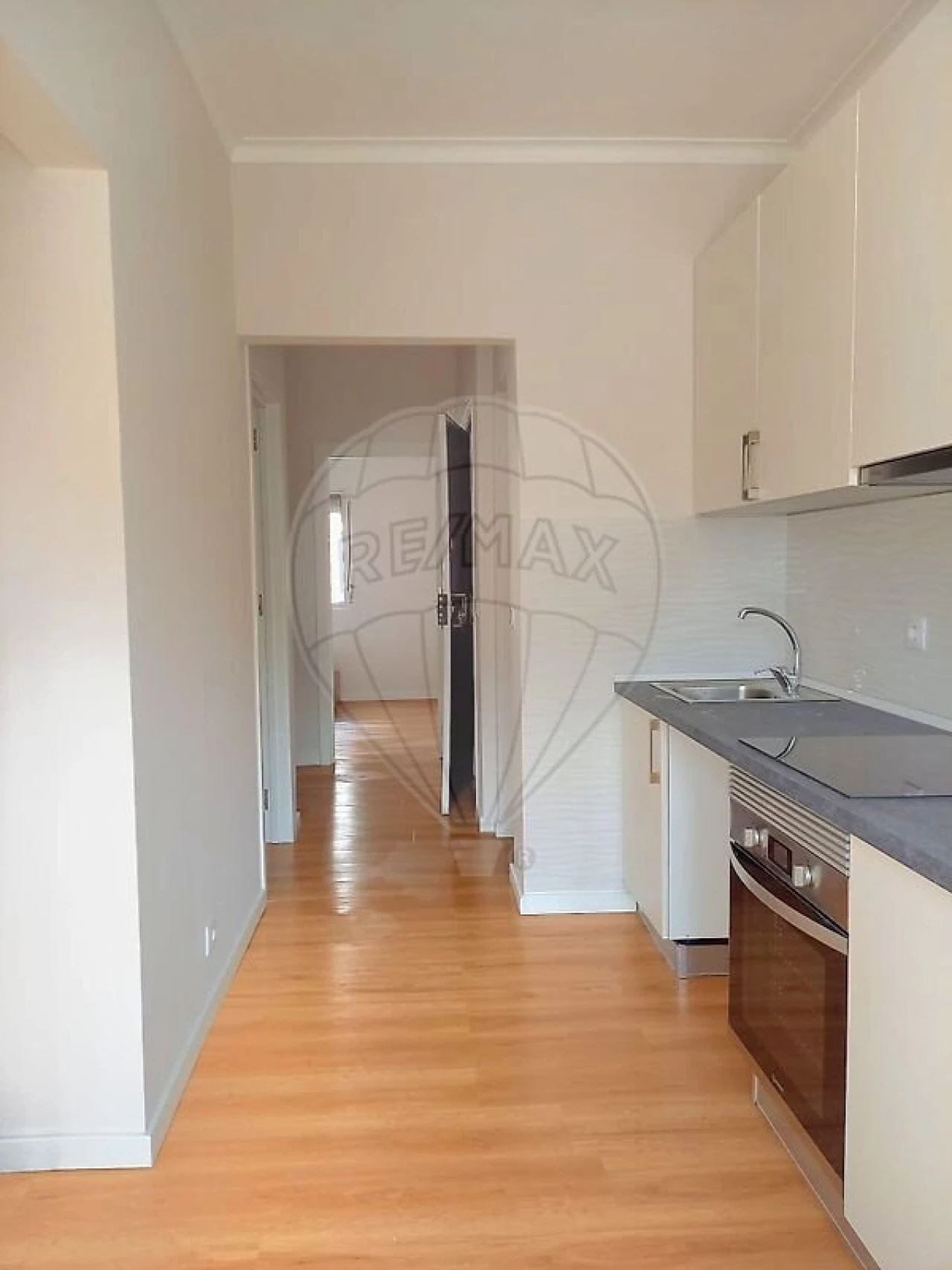 Prédio para Venda em Camarate, Unhos e Apelação Foto 2