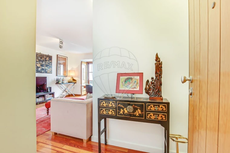 Apartamento T2 para Venda em Avenidas Novas Foto 2