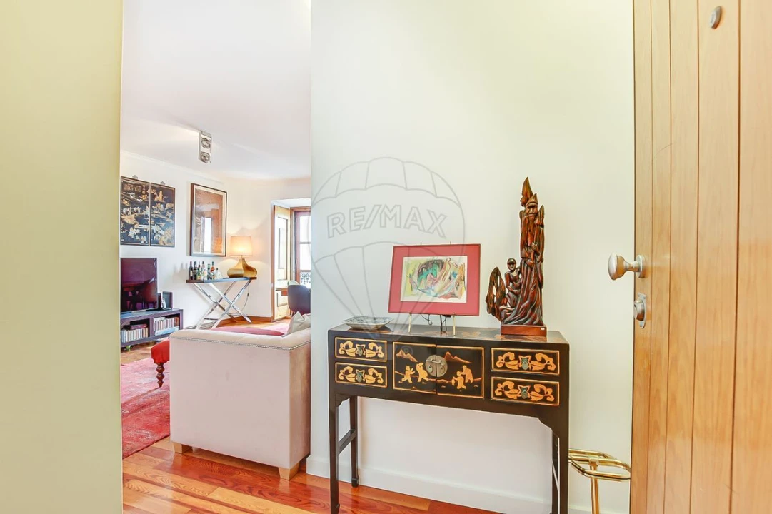 Apartamento T2 para Venda em Avenidas Novas Foto 2