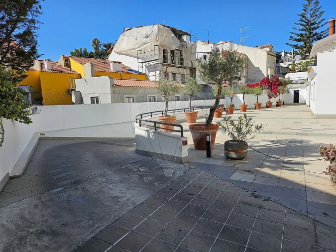 Apartamento T2 para Venda em Santo António Foto 23