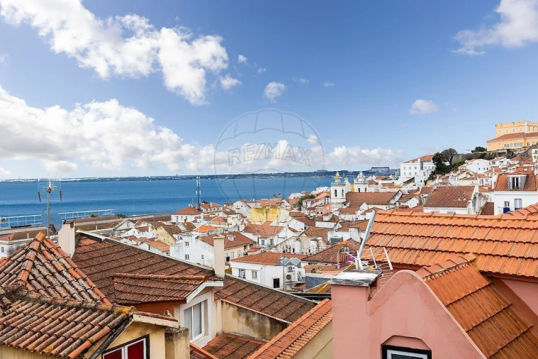 Apartamento T3 para Venda em São Vicente Foto 1