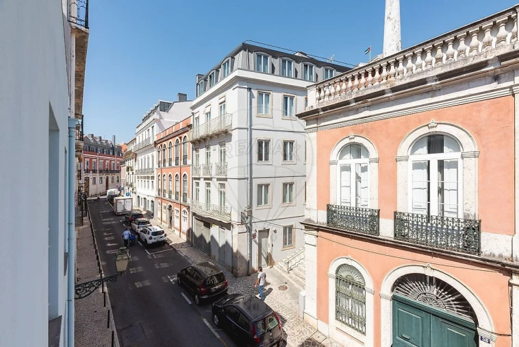 Apartamento T2 para Venda em Misericórdia Foto 20