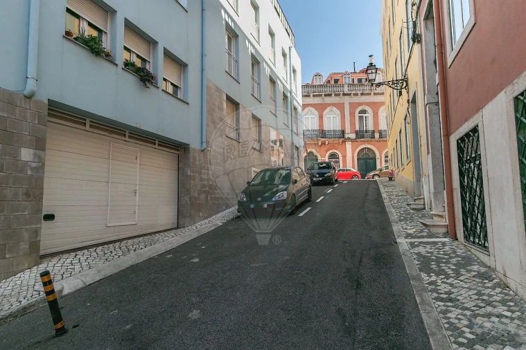 Apartamento T2 para Venda em Misericórdia Foto 34