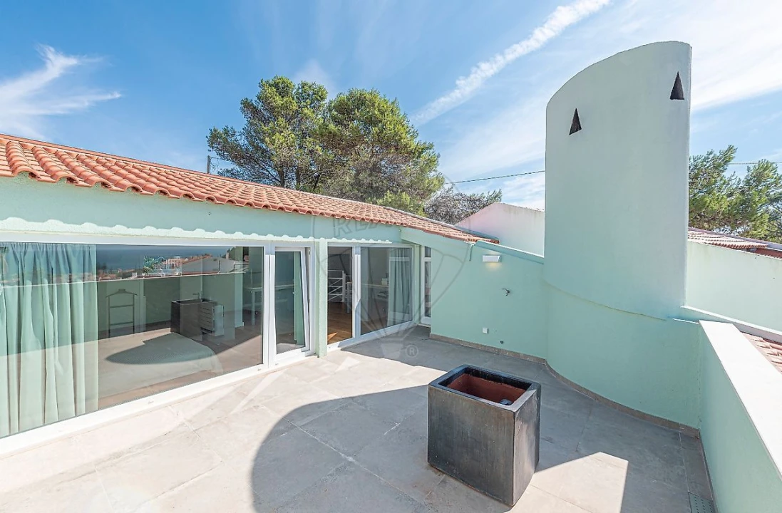 Moradia T5 para Venda em Carcavelos e Parede Foto 31