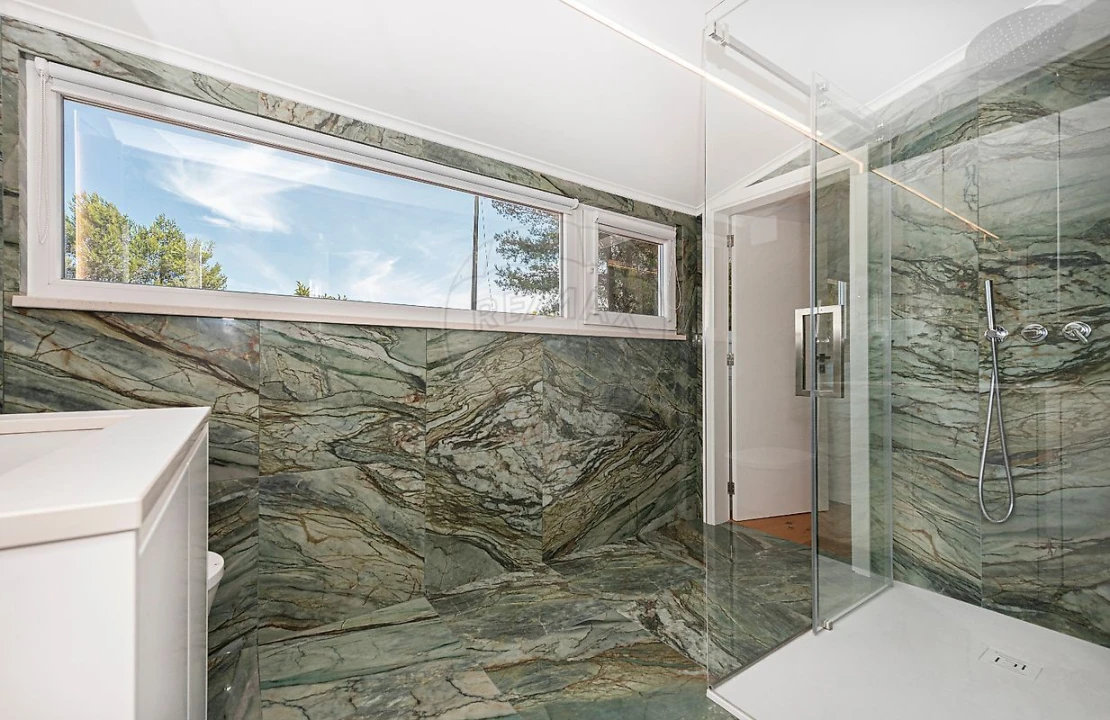 Moradia T5 para Venda em Carcavelos e Parede Foto 33