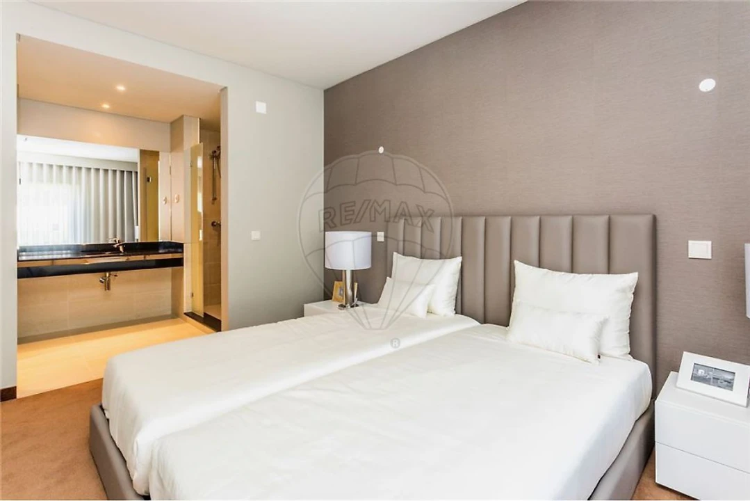 Apartamento T3 para Venda em Santa Maria e São Miguel, São Martinho, São Pedro Penaferrim Foto 11