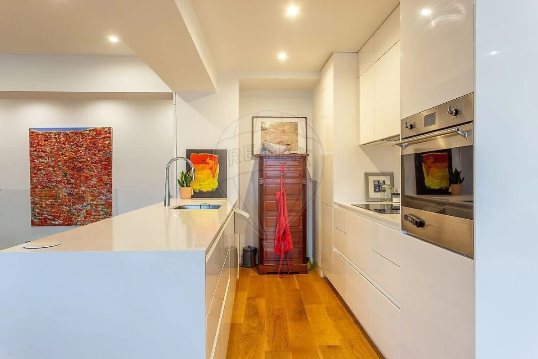 Apartamento T2 para Venda em Santo António Foto 10