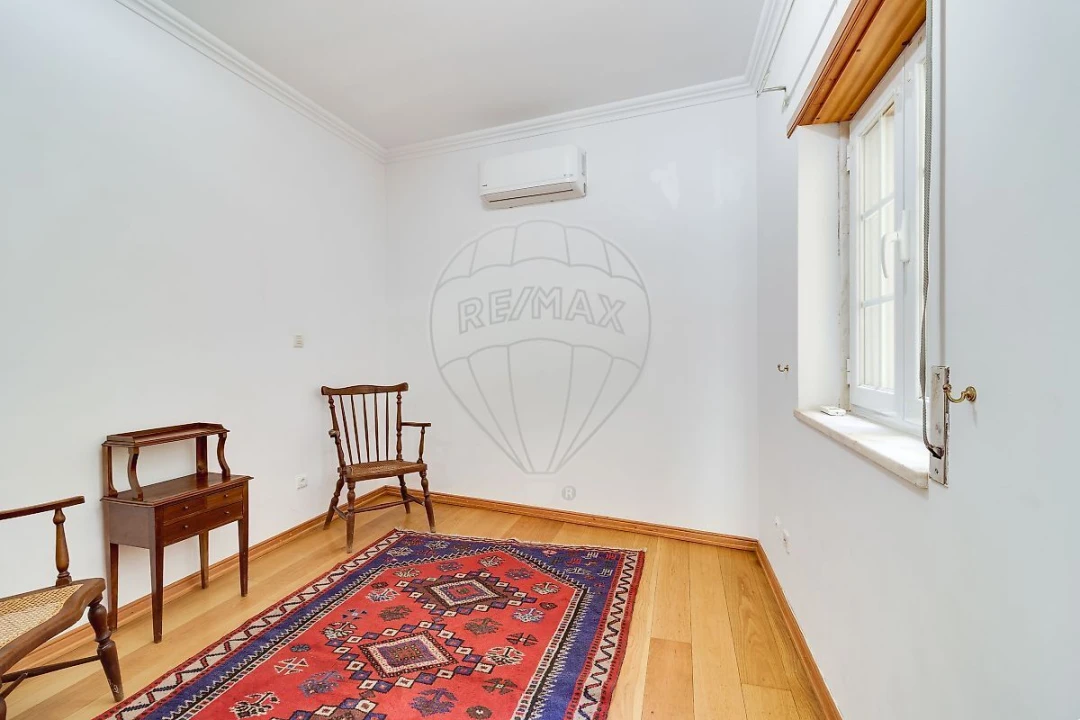 Apartamento T2 para Venda em Misericórdia Foto 9