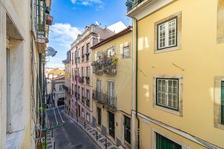 Apartamento T2 para Venda em Misericórdia Foto 20