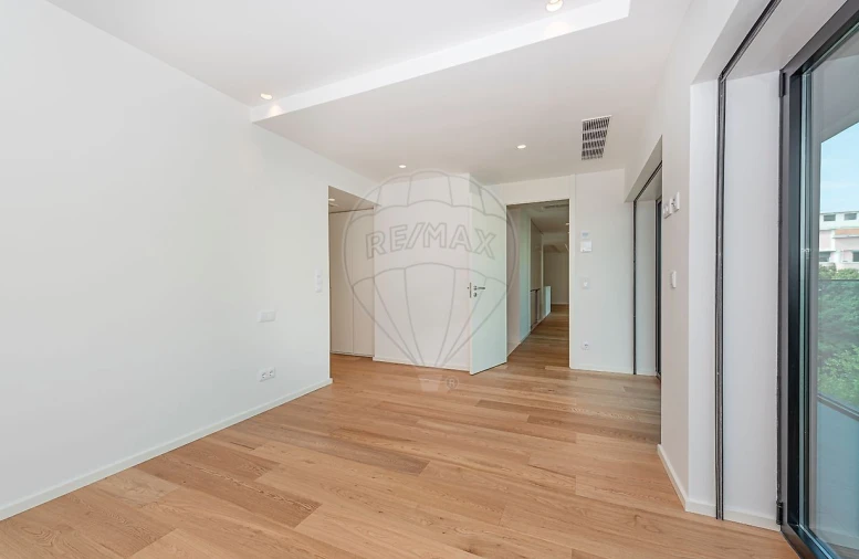 Apartamento T2 para Venda em Avenidas Novas Foto 5