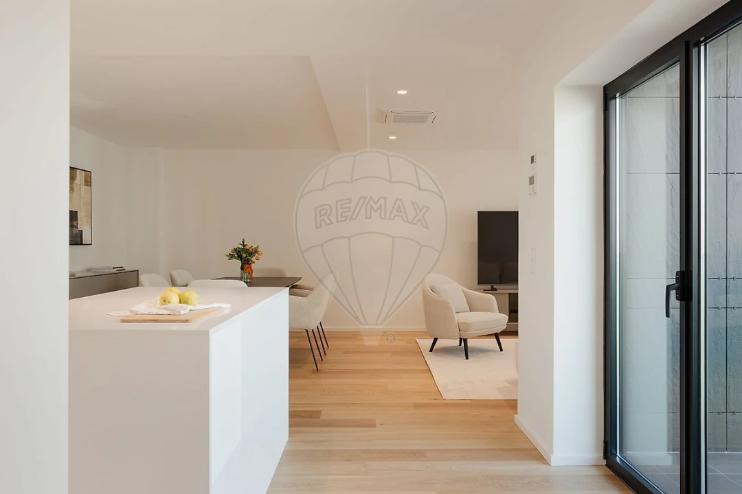 Apartamento T3 para Venda em Avenidas Novas Foto 25