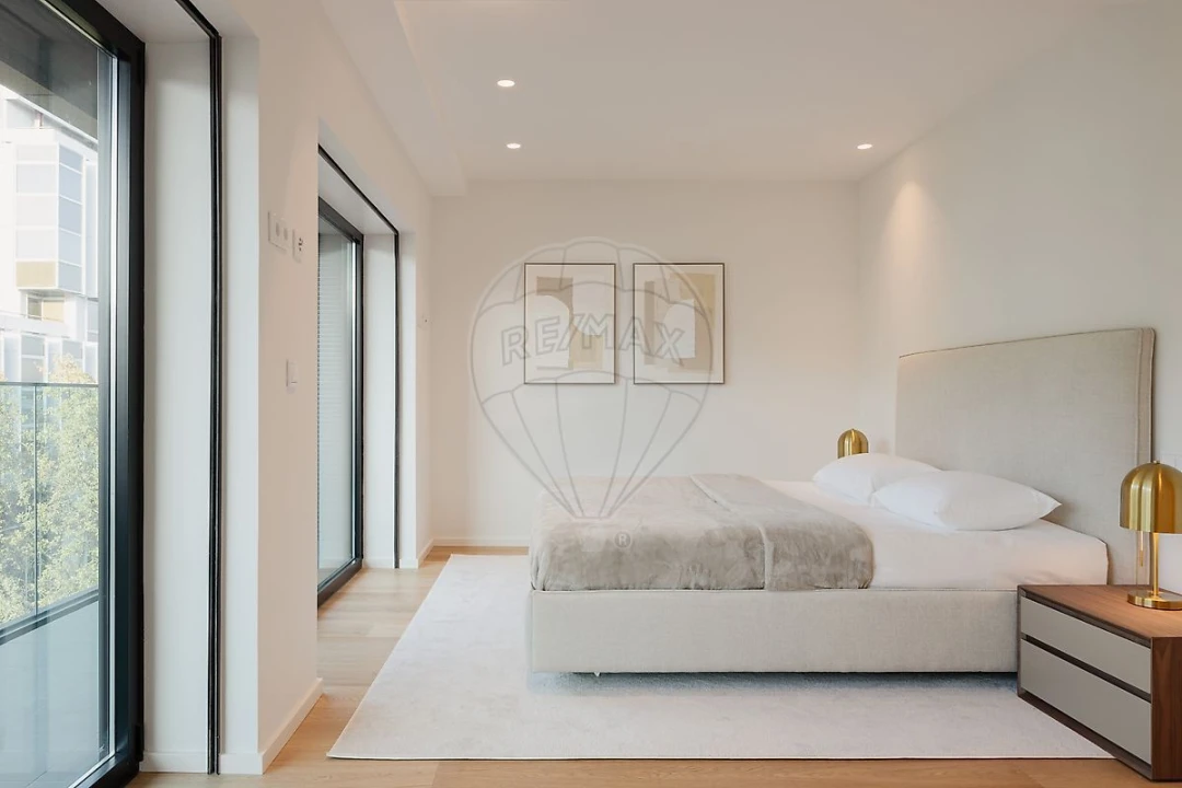 Apartamento T3 para Venda em Avenidas Novas Foto 13