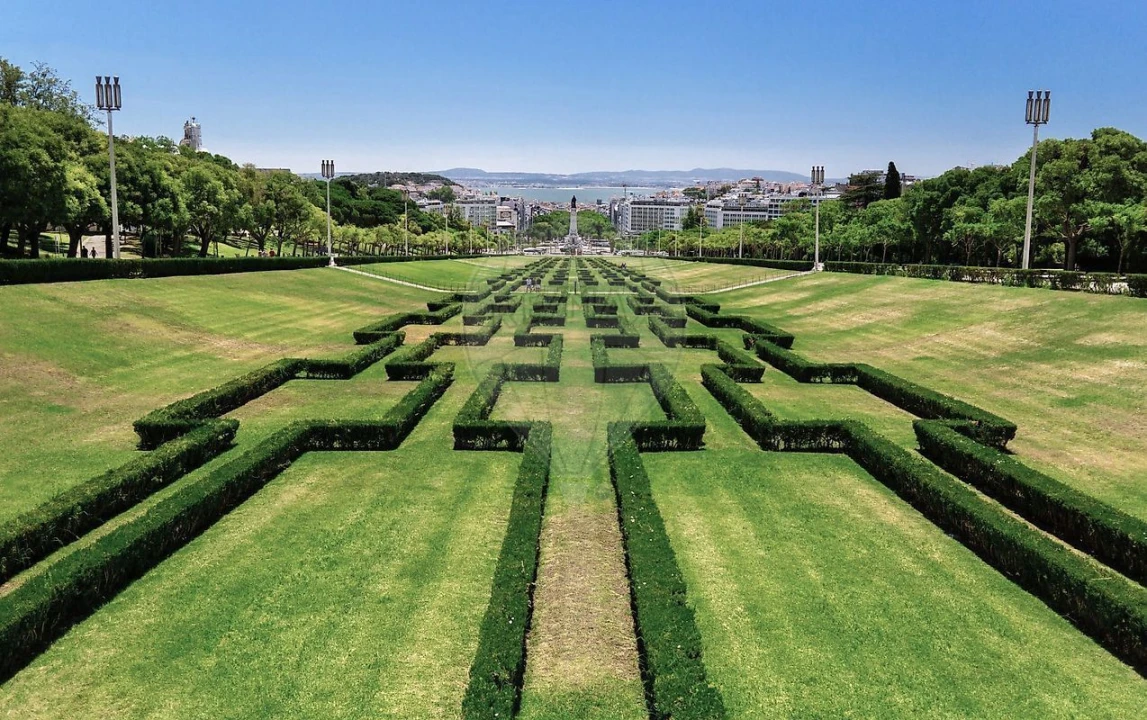 Apartamento T3 para Venda em Avenidas Novas Foto 3