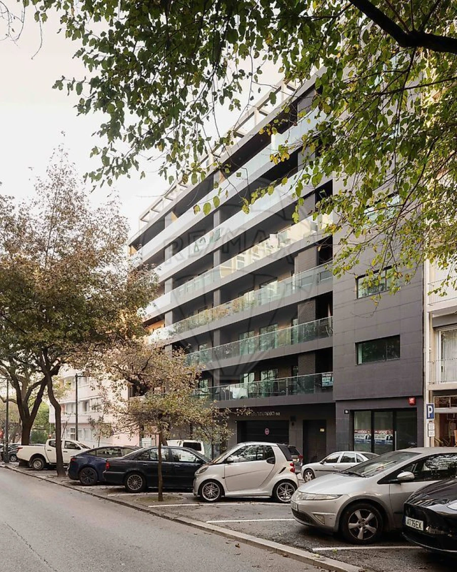 Apartamento T3 para Venda em Avenidas Novas Foto 6