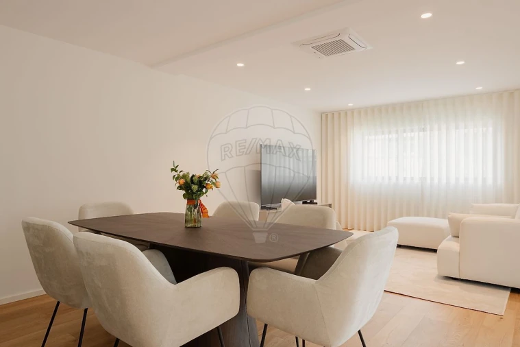 Apartamento T3 para Venda em Avenidas Novas Foto 21