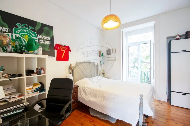 Apartamento T5 para Venda em Avenidas Novas Foto 18