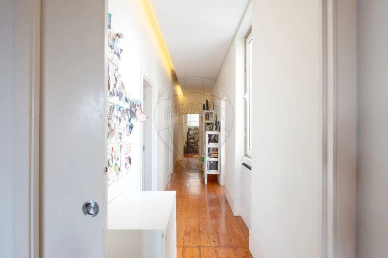 Apartamento T5 para Venda em Avenidas Novas Foto 16