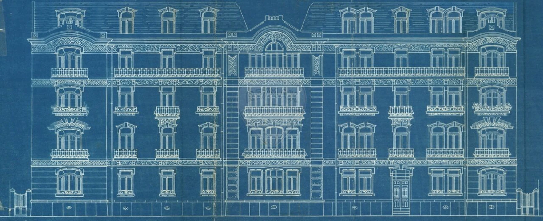 Apartamento T5 para Venda em Avenidas Novas Foto 36