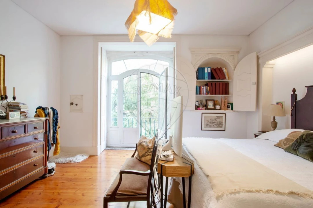 Apartamento T5 para Venda em Avenidas Novas Foto 30