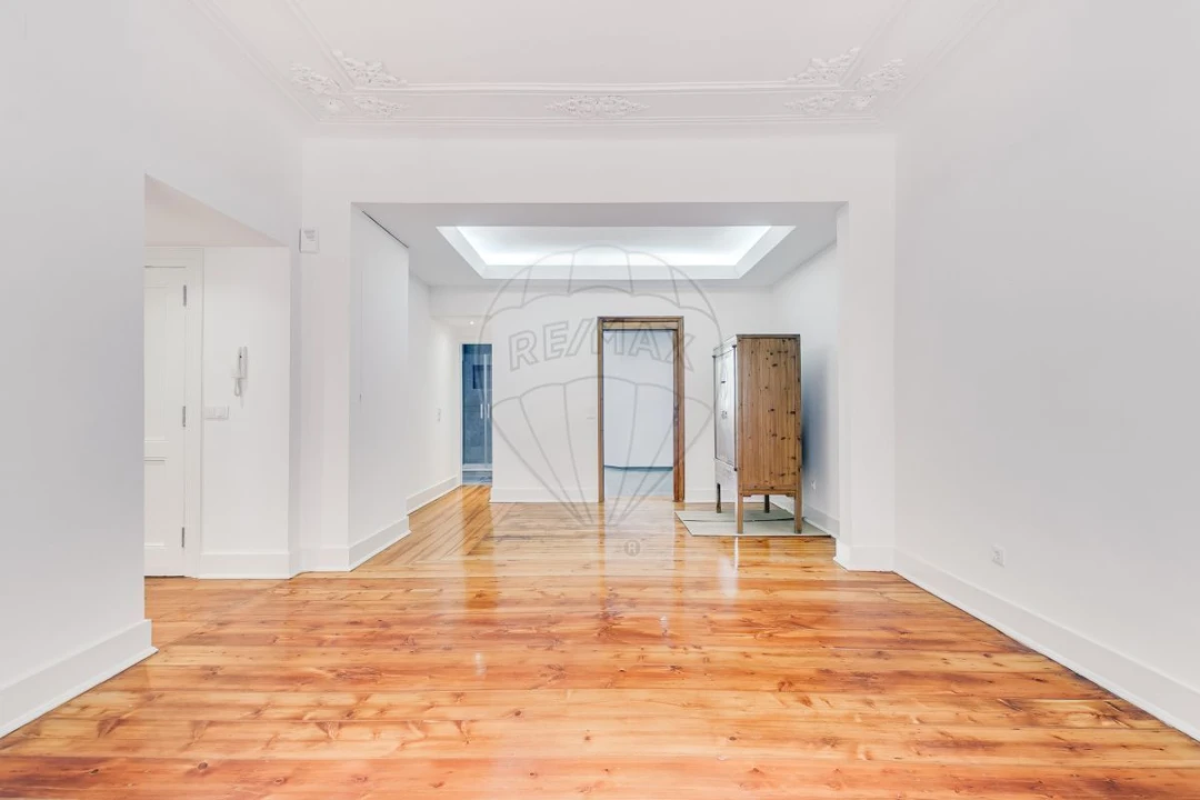 Apartamento T3 para Venda em Misericórdia Foto 5