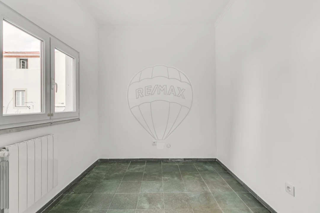 Apartamento T3 para Venda em Misericórdia Foto 10