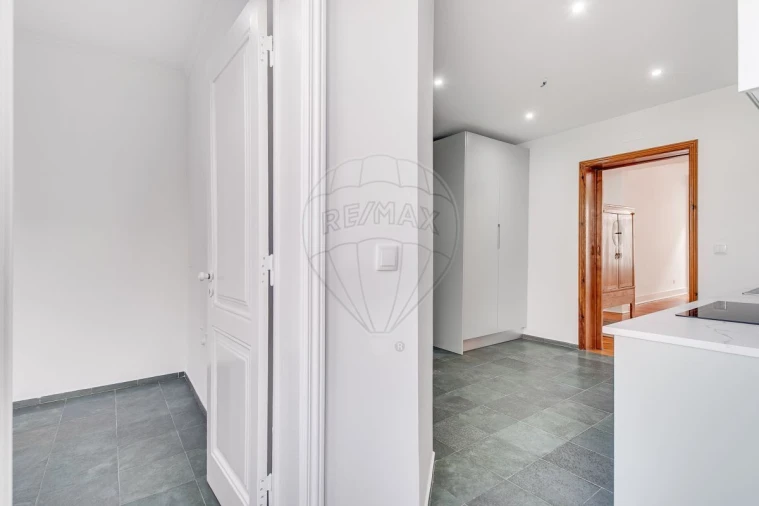 Apartamento T3 para Venda em Misericórdia Foto 12