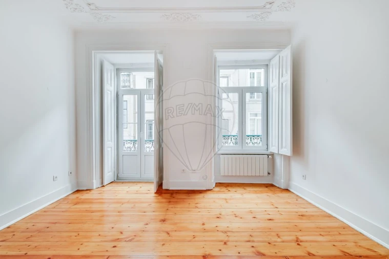 Apartamento T3 para Venda em Misericórdia Foto 17